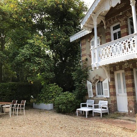 Villa Les Graves Villerville Exterior foto